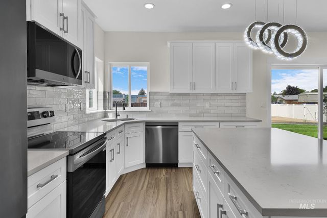 2207 S Janeen St, Boise, ID 83709