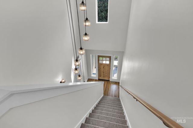 2207 S Janeen St, Boise, ID 83709
