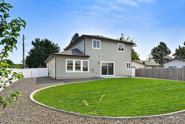 2207 S Janeen St, Boise, ID 83709