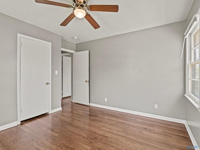 11402 Maplecrest Drive SE, Huntsville, AL 35803