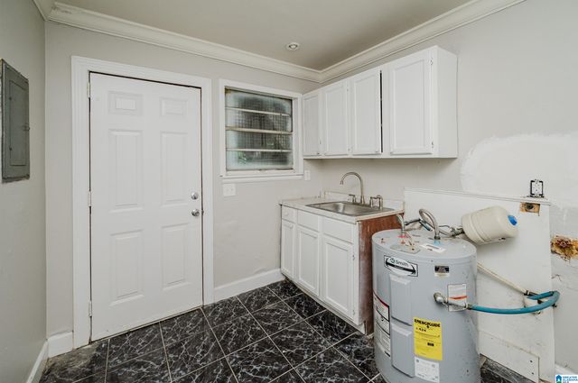 1616 18TH PLACE N, Birmingham, AL 35234