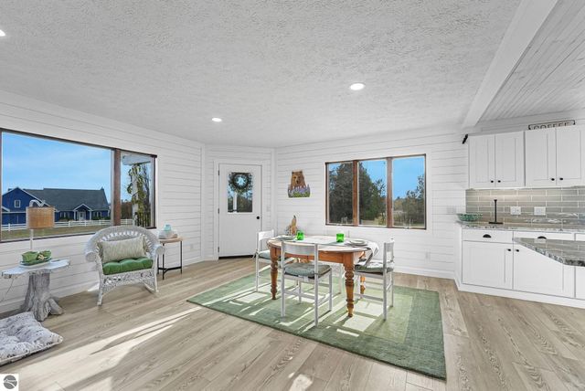 750 N Dumas Road, Suttons Bay, MI 49682