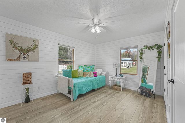 750 N Dumas Road, Suttons Bay, MI 49682