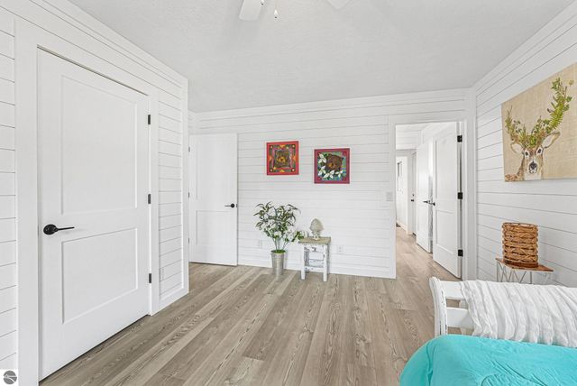 750 N Dumas Road, Suttons Bay, MI 49682