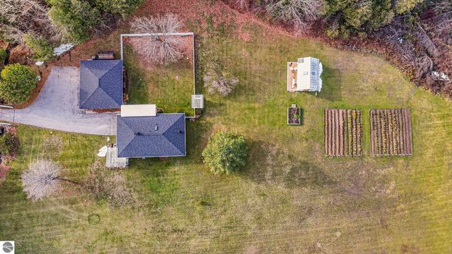 750 N Dumas Road, Suttons Bay, MI 49682
