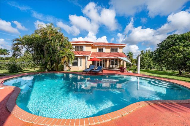 19520 SW 206th Street, Miami, FL 33187