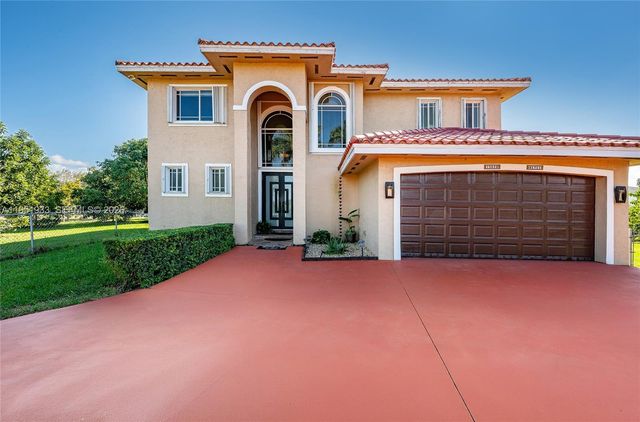 19520 SW 206th Street, Miami, FL 33187