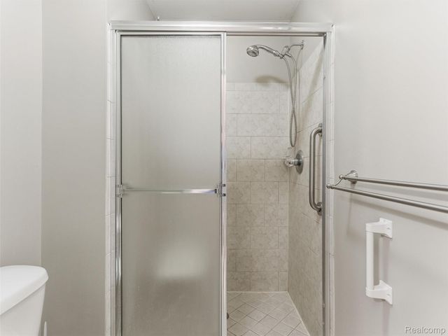 56696 Long Island Drive, Shelby Charter Township, MI 48316