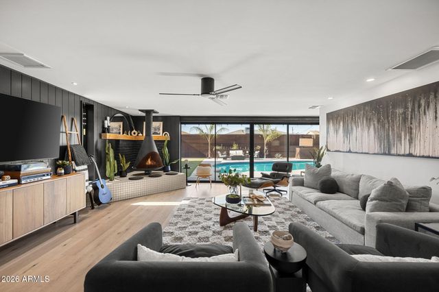 8124 E GRANADA Road, Scottsdale, AZ 85257