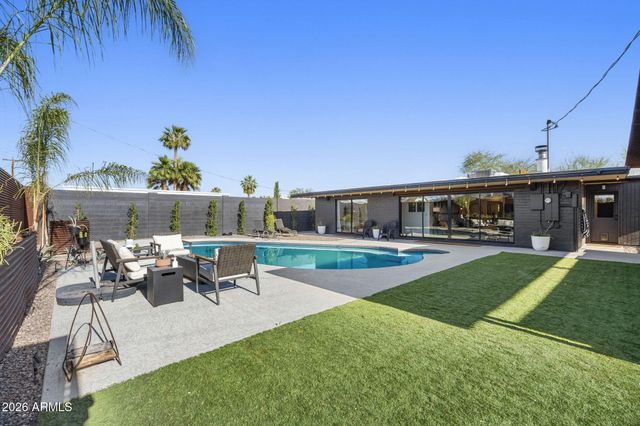 8124 E GRANADA Road, Scottsdale, AZ 85257