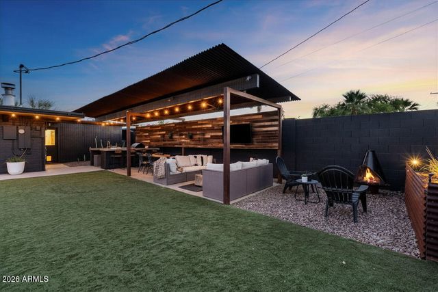 8124 E GRANADA Road, Scottsdale, AZ 85257