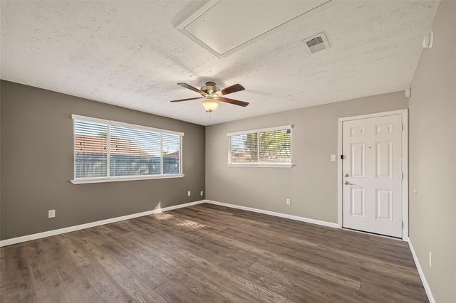 17043 Coachmaker Drive, Friendswood, TX 77546