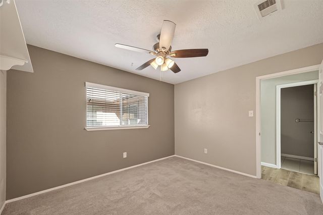 17043 Coachmaker Drive, Friendswood, TX 77546