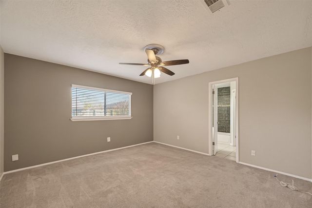 17043 Coachmaker Drive, Friendswood, TX 77546