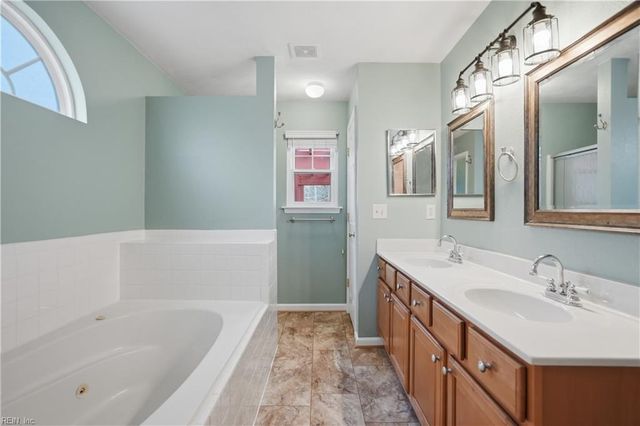 2656 Highland Meadows WAY, Virginia Beach, VA 23456