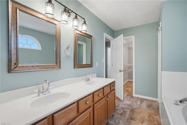 2656 Highland Meadows WAY, Virginia Beach, VA 23456