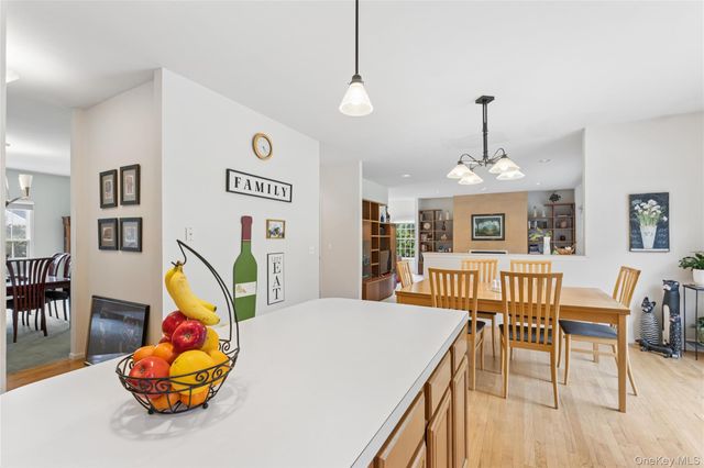 3 Naomi Court, Melville, NY 11747