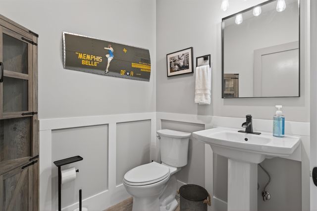 44 Centenary Avenue, Laconia, NH 03246