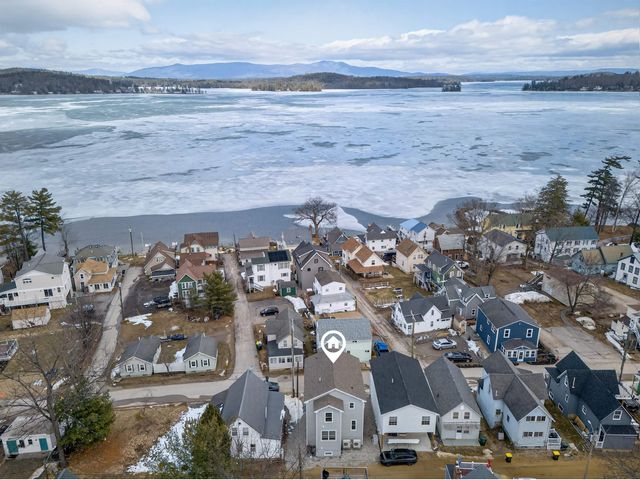 44 Centenary Avenue, Laconia, NH 03246