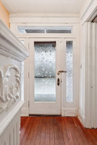 1505 Greenup Street, Covington, KY 41011