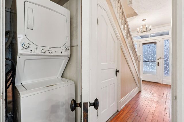 1505 Greenup Street, Covington, KY 41011