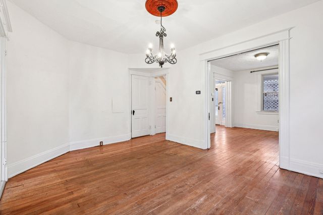 1505 Greenup Street, Covington, KY 41011