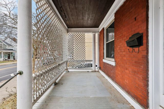 1505 Greenup Street, Covington, KY 41011