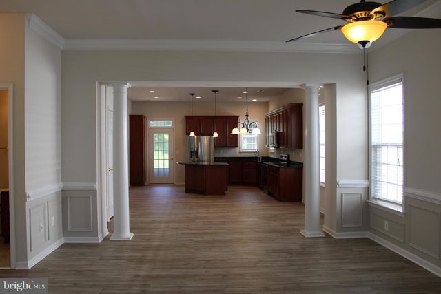 7412 LEES COMMAND BLVD, Fredericksburg, VA 22407