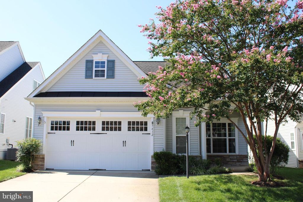 7412 LEES COMMAND BLVD, Fredericksburg, VA 22407