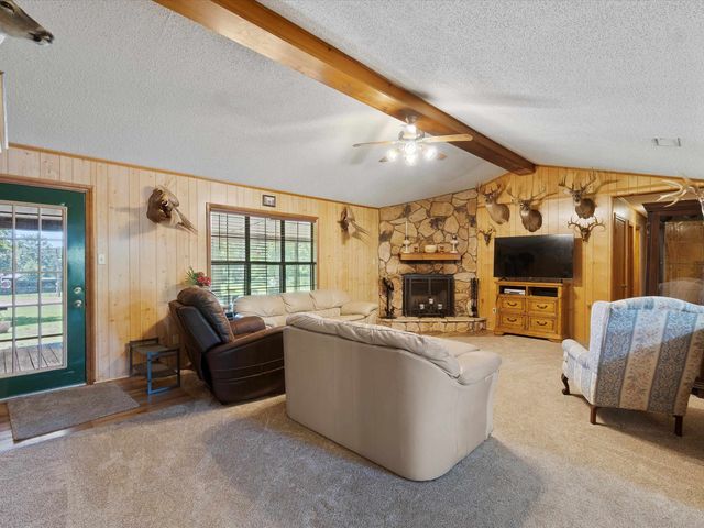 141 Birch Rd, Big Sandy, TX 75755