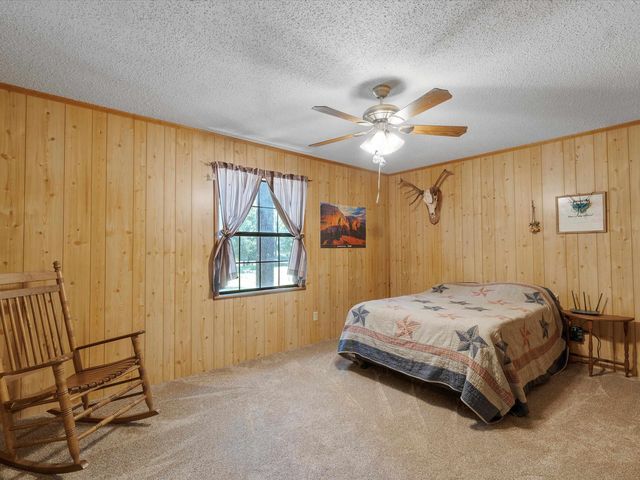 141 Birch Rd, Big Sandy, TX 75755