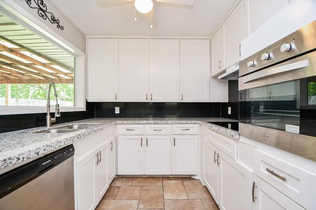 9614 Larston Street, Houston, TX 77055