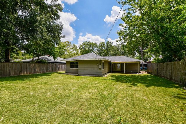 9614 Larston Street, Houston, TX 77055