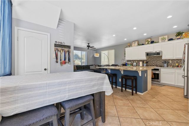 29013 Mirada Circulo, Valencia, CA 91354