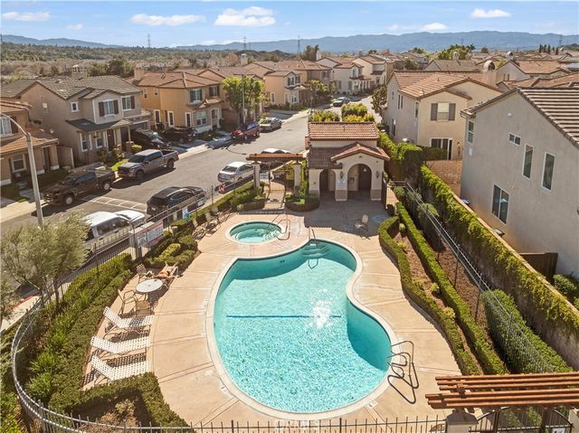 29013 Mirada Circulo, Valencia, CA 91354