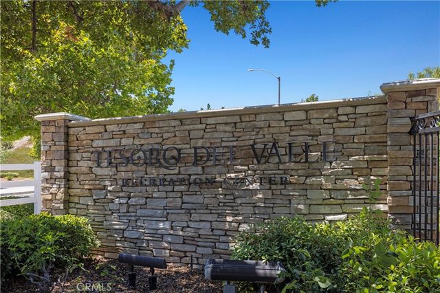 29013 Mirada Circulo, Valencia, CA 91354