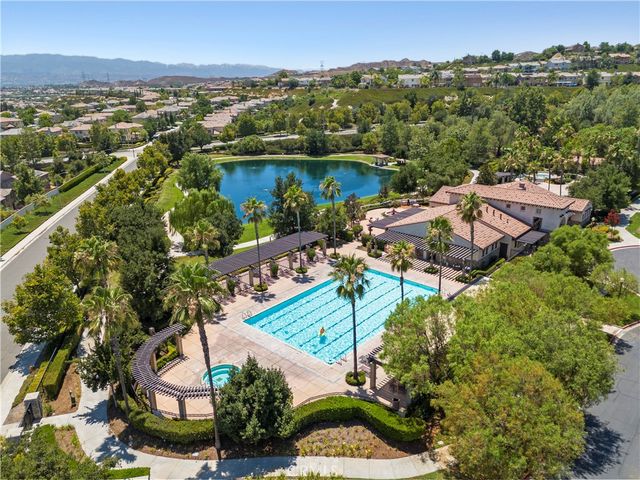 29013 Mirada Circulo, Valencia, CA 91354