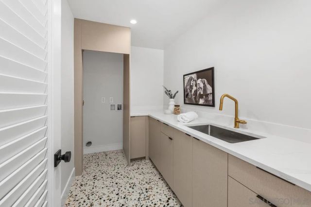 4222 Tonopah Ave, San Diego, CA 92110