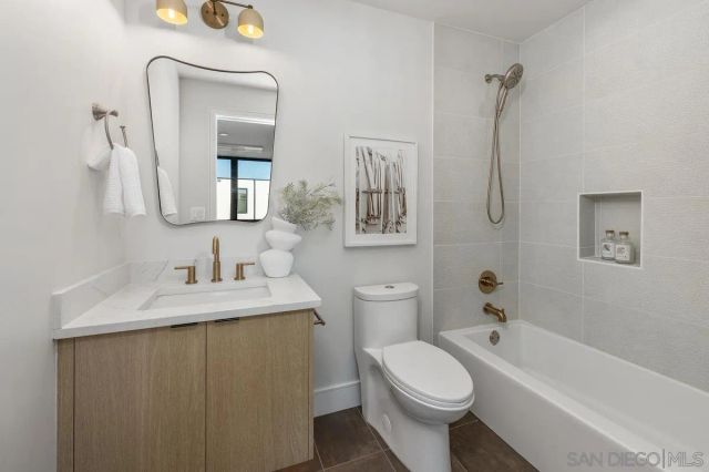 4222 Tonopah Ave, San Diego, CA 92110