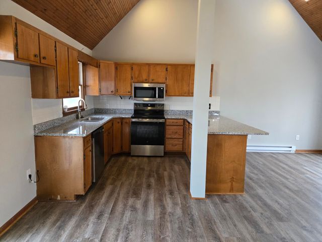 25885 Highway Ra, Pittsburg, MO 65724