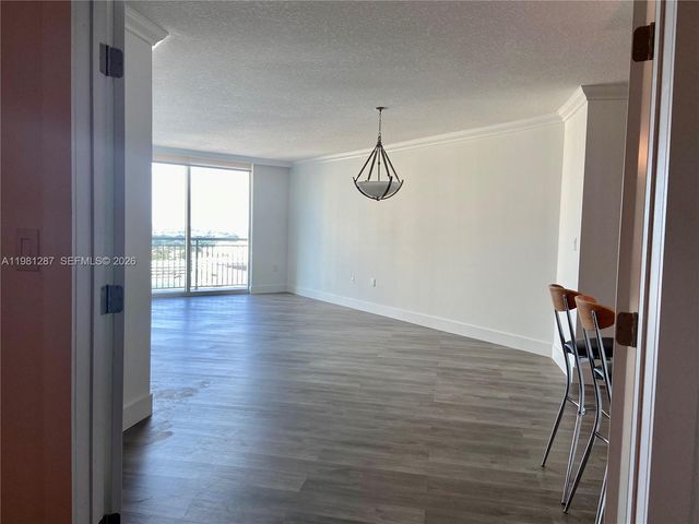 9055 SW 73rd Ct 1709, Miami, FL 33156