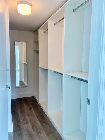 9055 SW 73rd Ct 1709, Miami, FL 33156