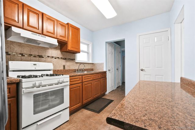 172-15 89th Avenue, Jamaica, NY 11432
