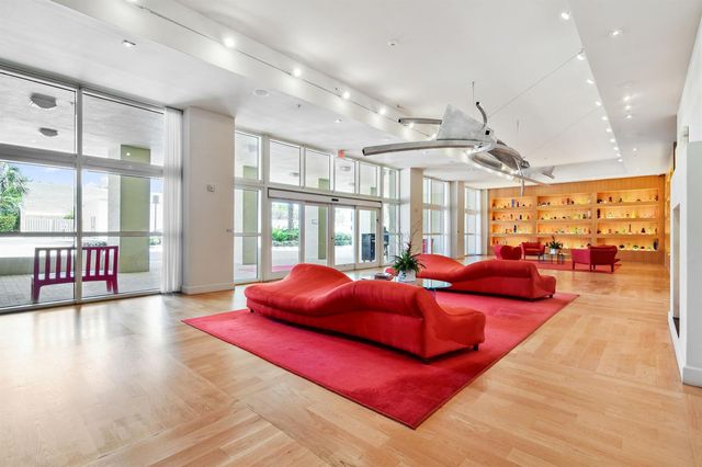 1551 N Flagler Drive 1410, West Palm Beach, FL 33401