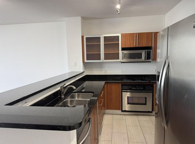 1551 N Flagler Drive 1410, West Palm Beach, FL 33401