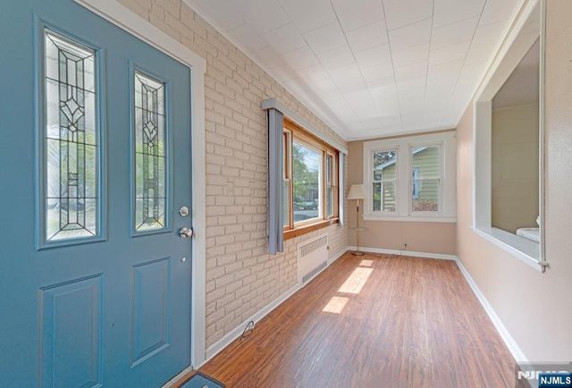 121 Hillside Avenue, Teaneck, NJ 07666