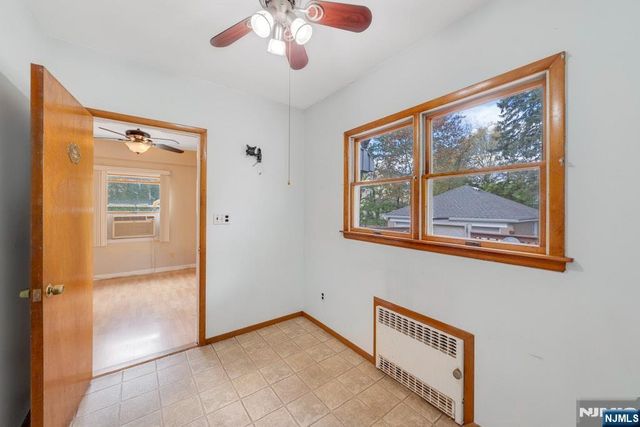 121 Hillside Avenue, Teaneck, NJ 07666