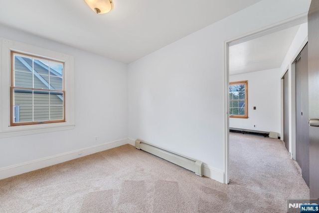 121 Hillside Avenue, Teaneck, NJ 07666