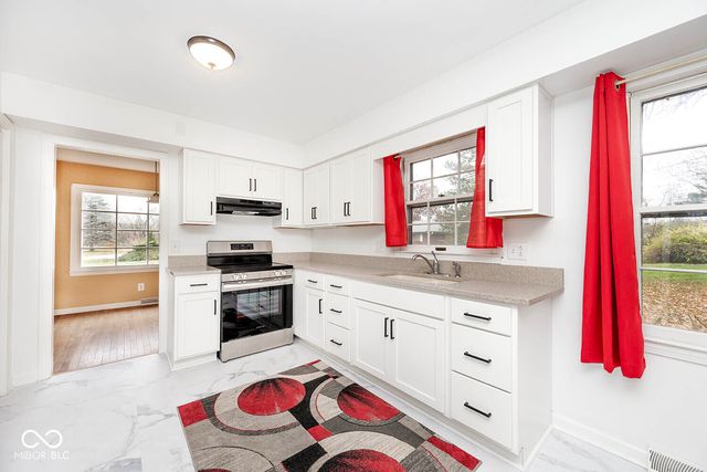 6030 N Emerson Avenue, Indianapolis, IN 46220