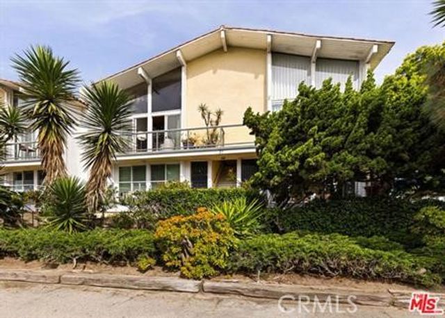 31 Spinnaker Street 15, Marina Del Rey, CA 90292